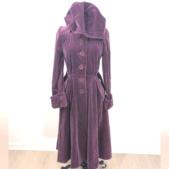 VTG Plum Velvet, Hooded Opera Swing Coat W Slouchy Cuffs/Pockets. Small - Picture 1 of 16